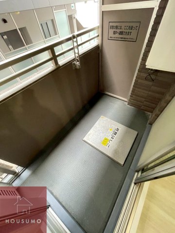 バルコニー バルコニー