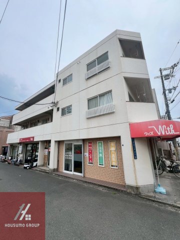 なにわビルの外観