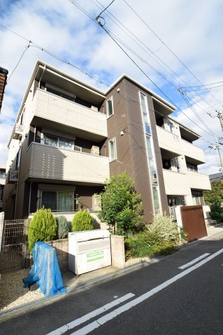 キャトル　セゾンの外観