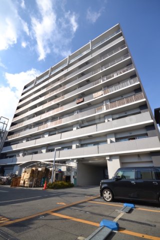 レジディア城北公園通の外観