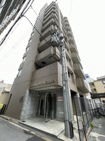リーガル都島の外観