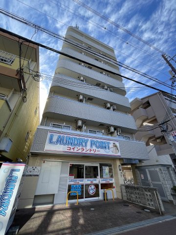 グランピア関目