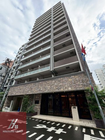 ラクラス本町東の外観