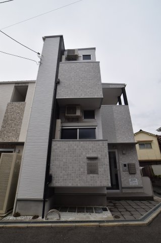 St.グランディールの外観