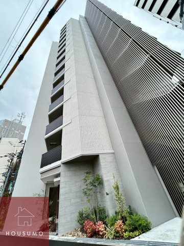 シーズンフラッツ梅田EASTの外観