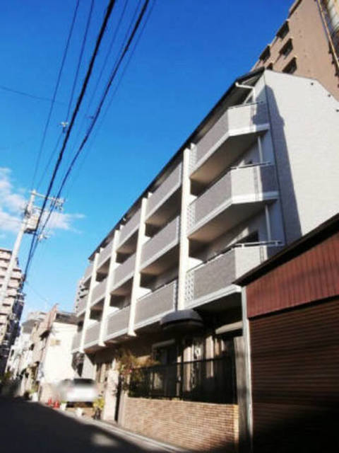 大阪市西区本田１丁目の賃貸マンションの外観