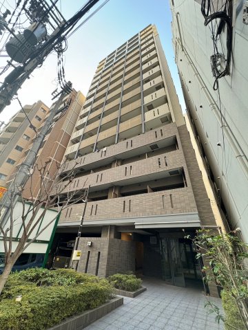 レジディア京町堀の外観