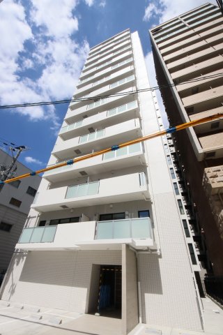 プレディアコート本町の外観
