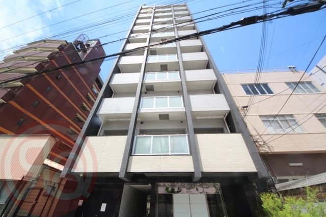 大阪市西区南堀江４丁目の賃貸マンションの外観