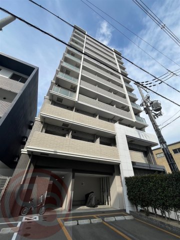 大阪市西区南堀江４丁目の賃貸マンションの外観