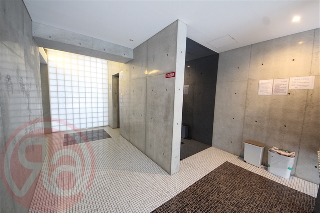 エントランス エントランス