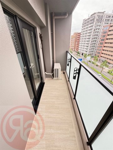 バルコニー バルコニー