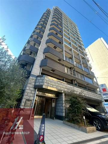 プレサンス野田阪神駅前ザ・プレミアムの外観