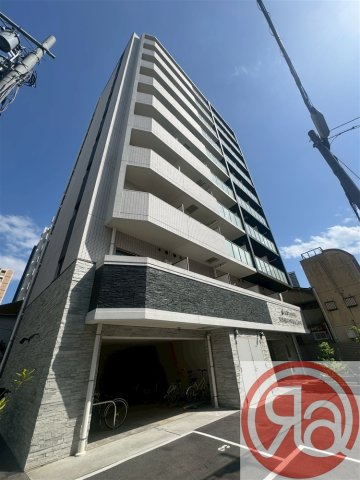 アドバンス西梅田ジェイスの外観