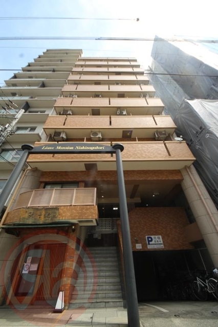 大阪市西区新町４丁目の賃貸マンション