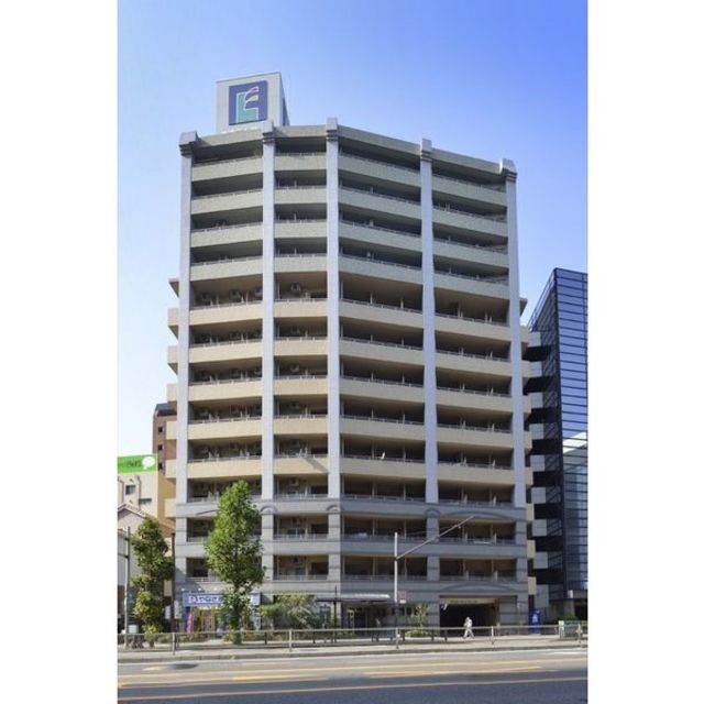大阪市西区土佐堀１丁目の賃貸マンションの外観