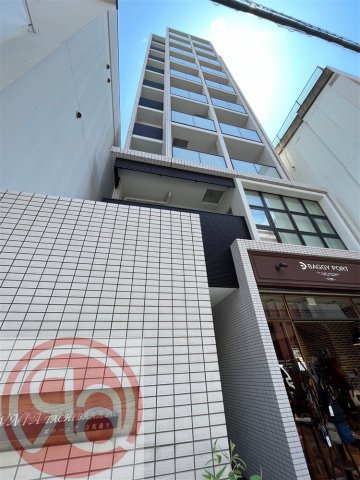 大阪市西区南堀江１丁目の賃貸マンションの外観