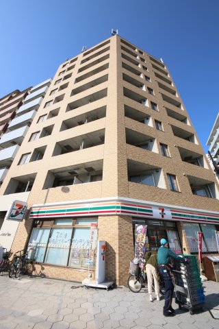 クレア新町の外観