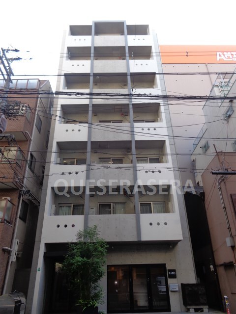 クリスタル昭和の外観