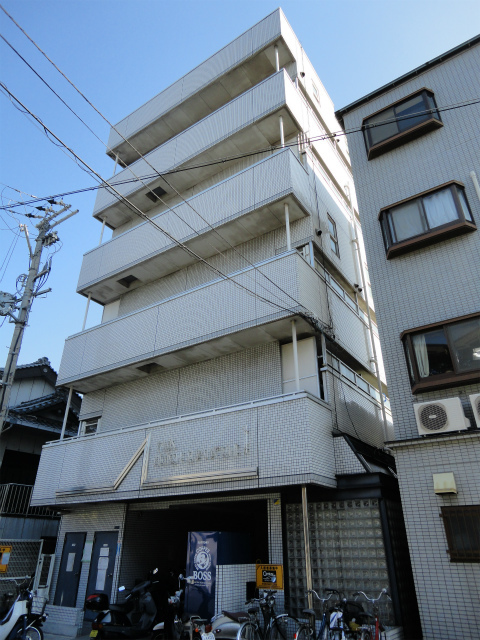 カーサ東住吉の外観