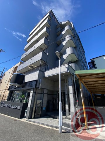 ロイヤルコート華の外観