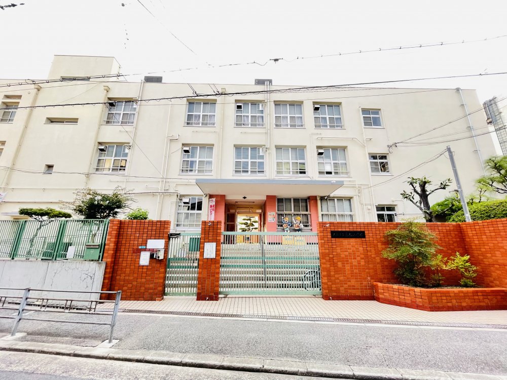 【小学校】大阪市立高松小学校まで412m 【小学校】大阪市立高松小学校まで412m
