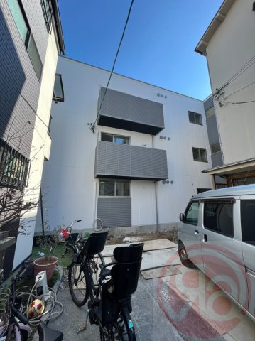 リベラ山坂の外観