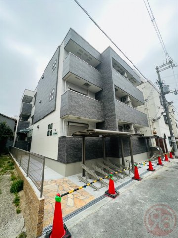 フジパレス針中野湯里の外観