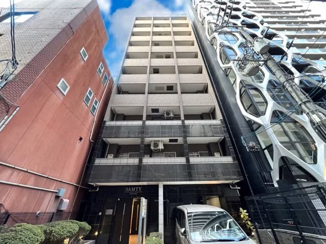 サムティ本町東レジックスの外観