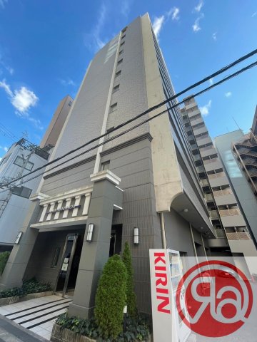 アーデン谷町の外観
