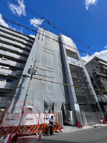 セレニテ難波ミラク弐番館の外観