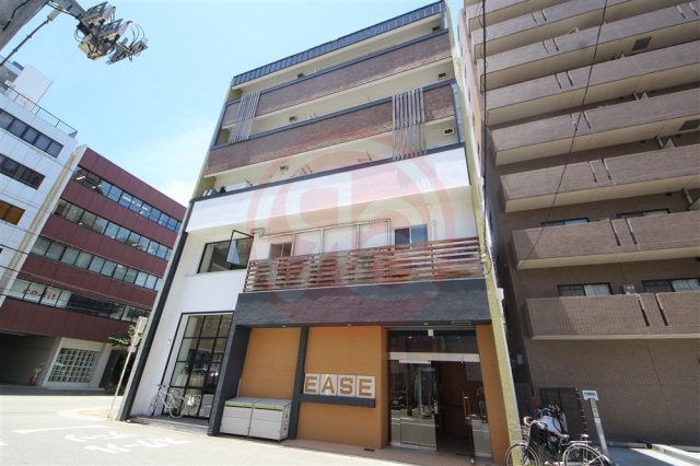 EASEの外観