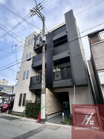 ウェルスクエア山坂の外観