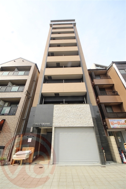 大阪市西区本田２丁目の賃貸マンションの外観