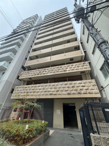 大阪市西区西本町１丁目の賃貸マンションの外観