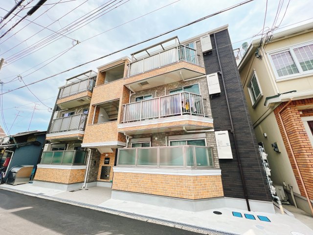 ロジュマン今里の外観