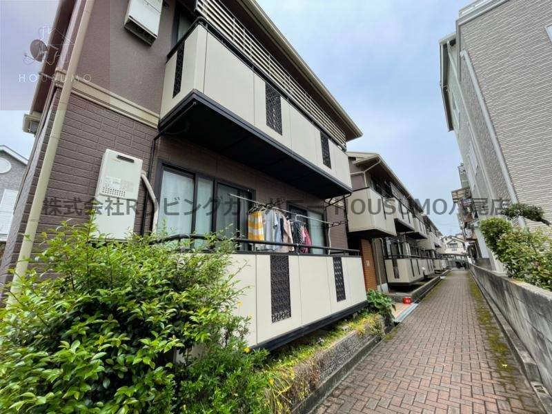 シャルム南山本の外観