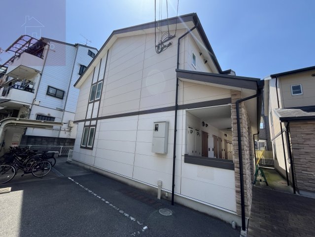 フジパレスフォンターナⅠ番館の外観