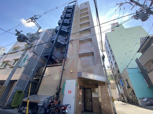 大阪市東成区神路１丁目の賃貸マンションの外観