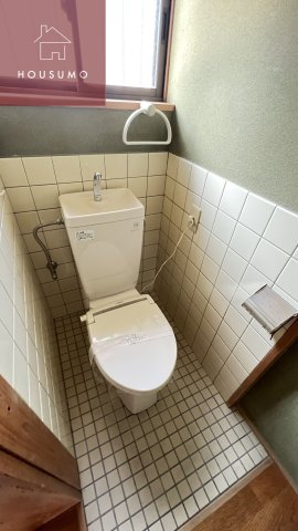 コンパクトで使いやすいトイレです コンパクトで使いやすいトイレです