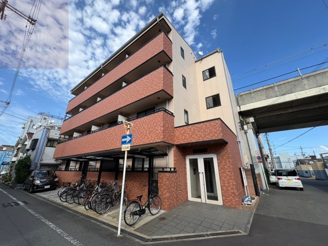 メルベーユ高井田の外観