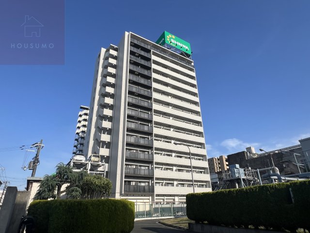 グランカーサ高井田の外観