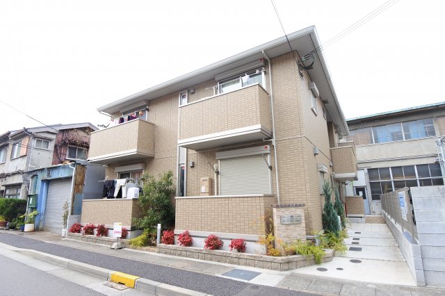 神戸市兵庫区中道通８丁目の賃貸アパートの外観