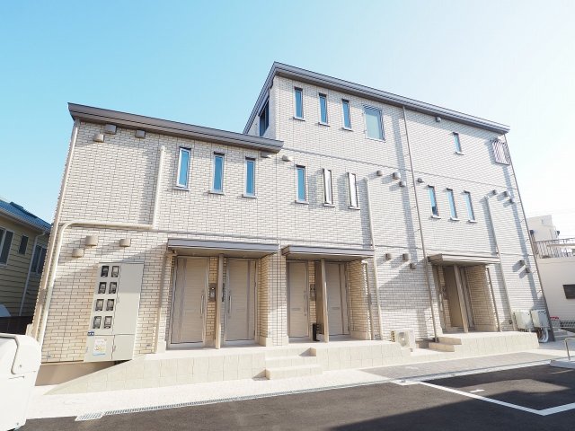 フェリス西岡本