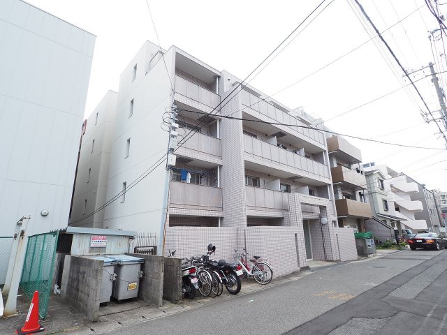 ダイドーメゾン岡本