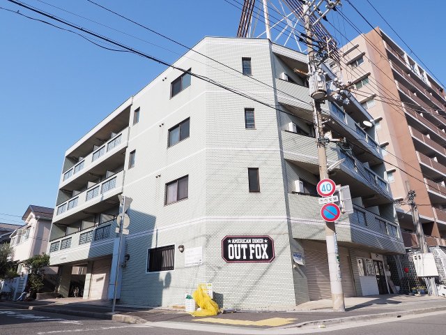 神戸市東灘区青木５丁目の賃貸マンションの外観