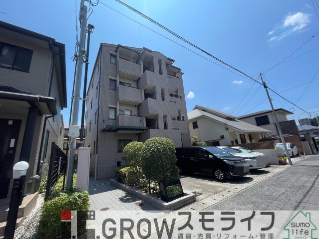 アゼリア六甲の外観