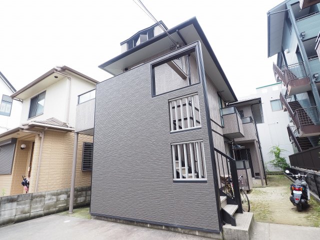 神戸市東灘区魚崎北町１丁目の賃貸アパートの外観