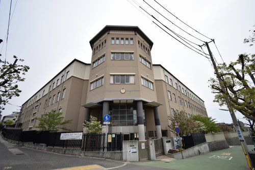 【小学校】神戸市立高羽小学校まで186m 【小学校】神戸市立高羽小学校まで186m