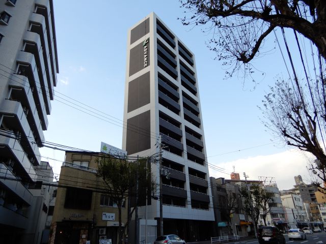 神戸市中央区北長狭通８丁目の賃貸マンションの外観